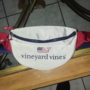 Vineyard vines